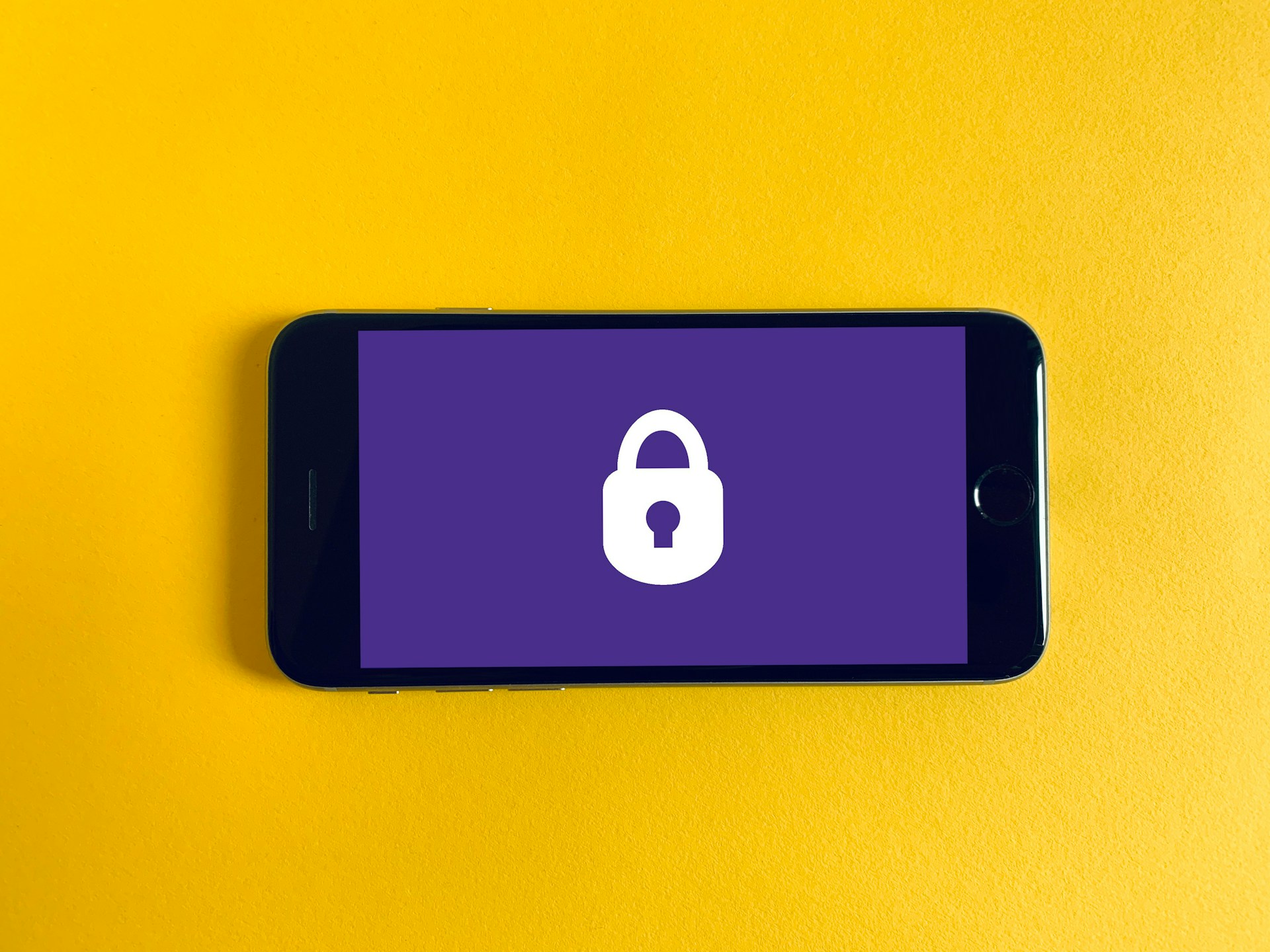 franck-dowzmpz-m9s-unsplash - aitomdigital.com